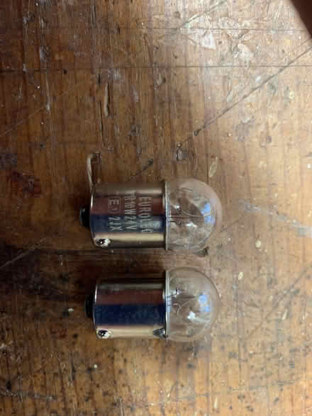 Photo of free Light bulbs for truck 24 volt unused (Ravensmoor CW5) #4