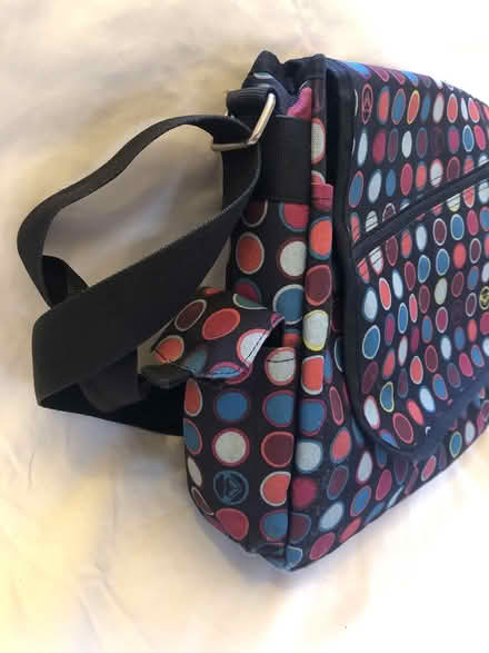Photo of free Shoulder Bag (Harrogate HG2) #2