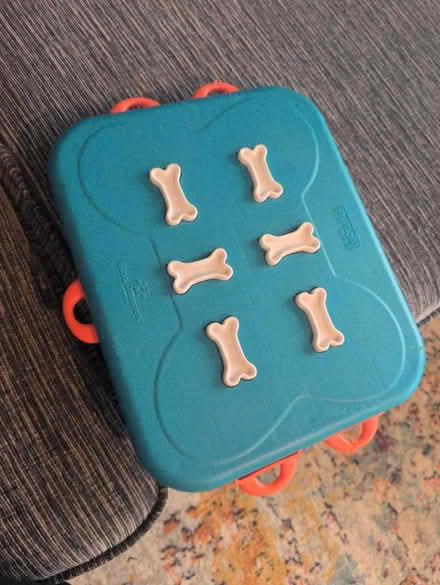Photo of free Dog treat game (Wingerworth S42) #1