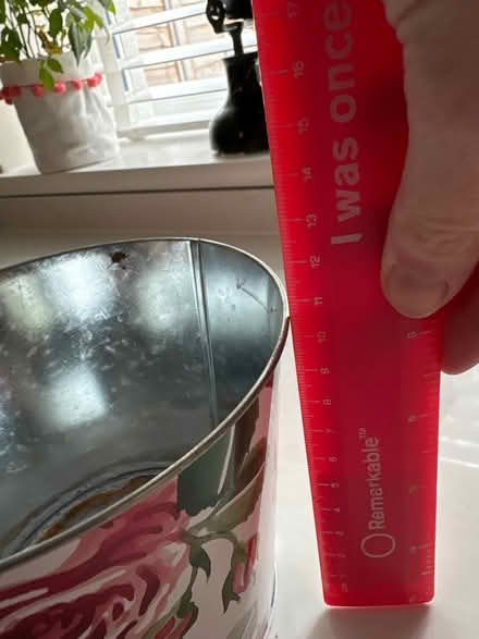 Photo of free Emma bridge water tin flower pot (Romsey) #4
