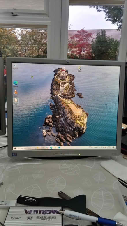 Photo of free 19" monitor (Heybridge CM9) #2