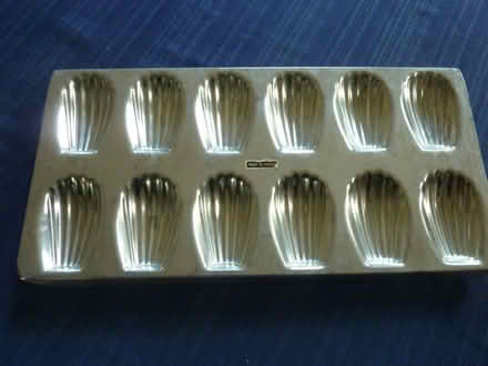 Photo of free madeleine baking pan (North Plainfield) #1