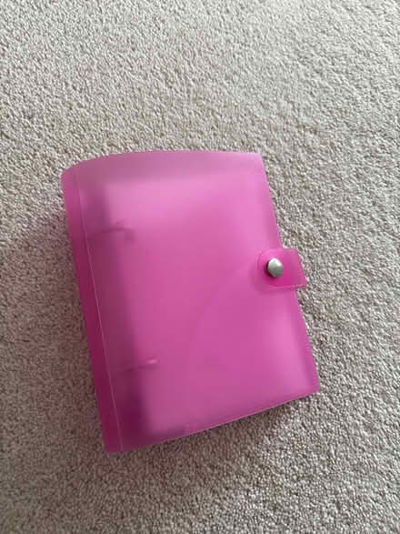 Photo of free Flash card folder (Romsey) #1