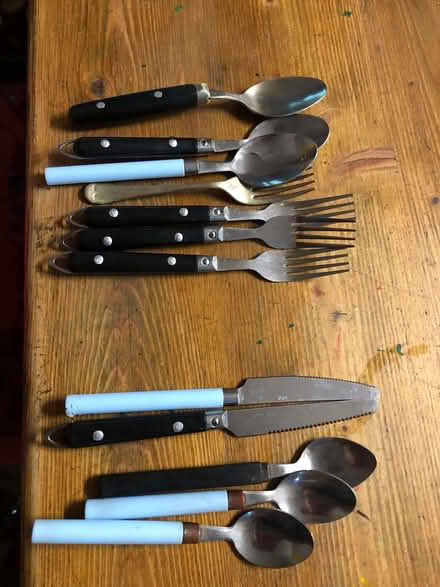 Photo of free a few odd pieces of cutlery (Sprowston NR7) #1