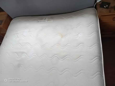 Photo of free King ottoman bed-needs pop riveting (OX33, Wheatley) #4