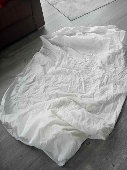 Photo of free Single bed waterproof fitted sheet (CO6, West Bergholt) #1