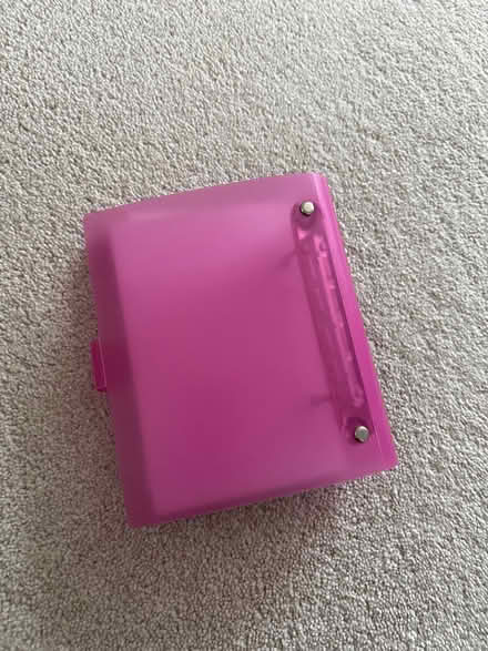 Photo of free Flash card folder (Romsey) #2