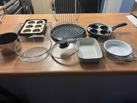 Photo of free Cooking stuff. (Bracknell RG42) #1