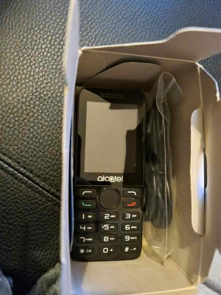 Photo of free New mobile phone (SE20) #2
