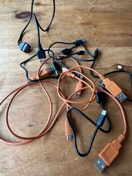 Photo of free Micro USB cables & another cable 🤷 (GL3) #1