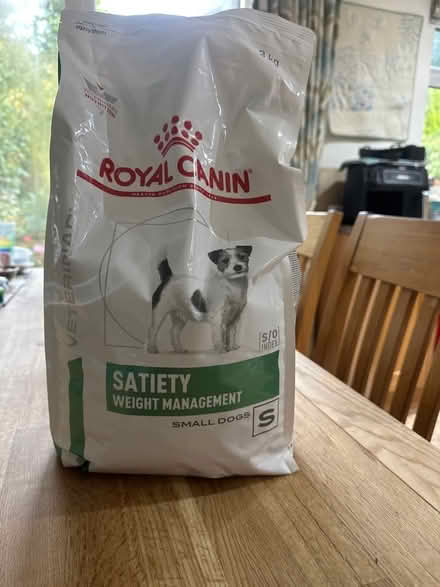 Photo of free Dog food Royal Canin (Sharmans Cross B91) #1
