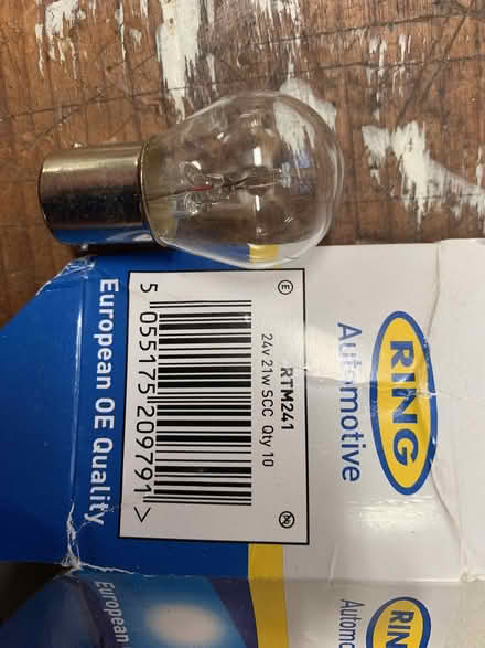 Photo of free Light bulbs for truck 24 volt unused (Ravensmoor CW5) #3