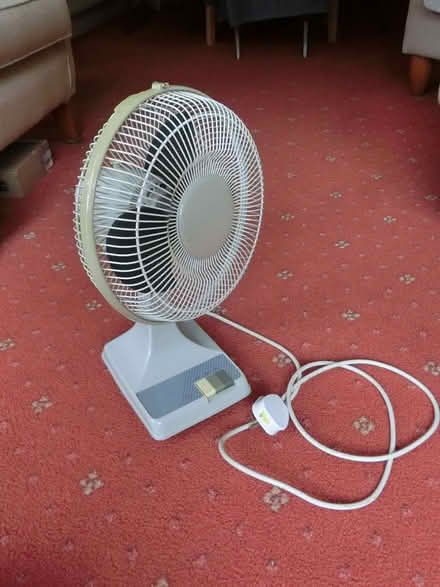 Photo of free 2 Spped Desk Fan (North Ascot SL5) #1