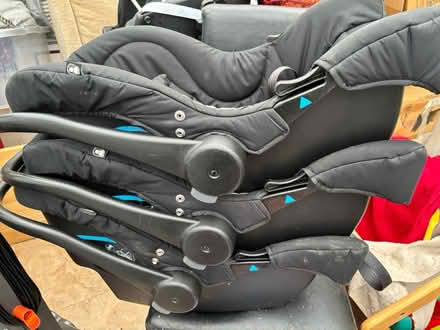 Photo of free Baby car seat (ST3) #1