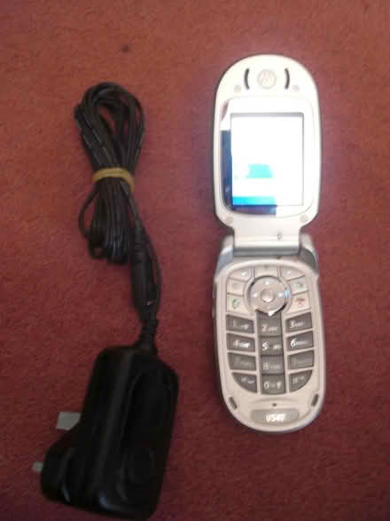 Photo of free MOTOROLA V547 Flip Phone (O2) (B90 shirley) #1