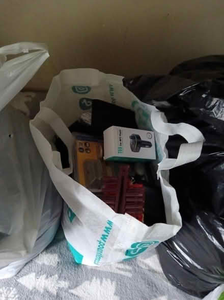 Photo of free 5x bags of cloths and other bits (AL10) #2