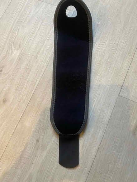 Photo of free Wrist strap/splint (OX3 Headington) #2