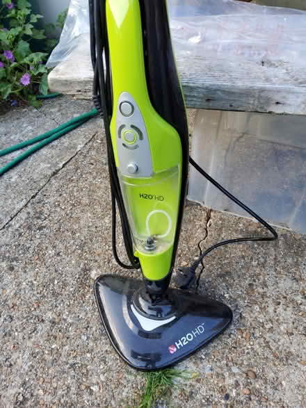 Photo of free H2O HD Steam mop (Redhill RH1) #2