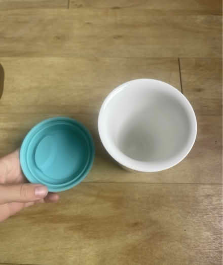 Photo of free Porcelain Coffee Travel Mug (Kew road, Richmond) #4