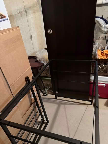 Photo of free Desk (Amityville) #2