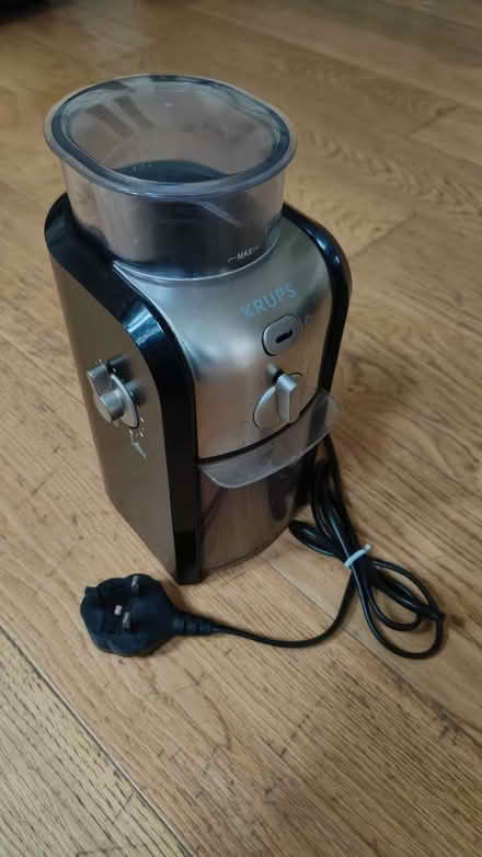 Photo of free used krups gvx231 coffee grinder (White City, W12) #1