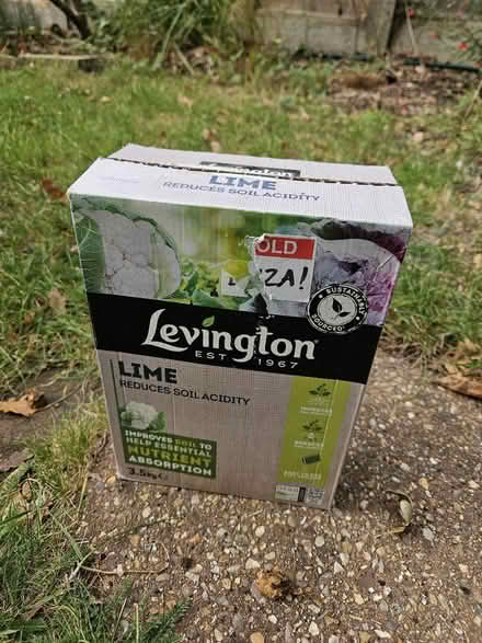 Photo of free Half a box of lime for the soil (E4 Chingford) #1