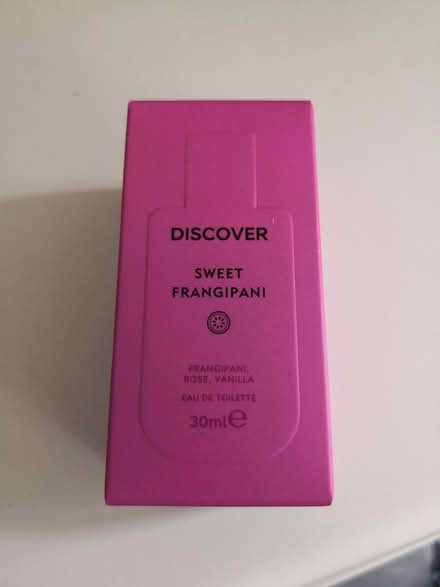 Photo of free Perfume New in box (CT10) #1