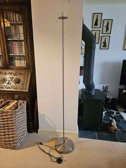 Photo of free Floor Standing Lamp (TN25) #1