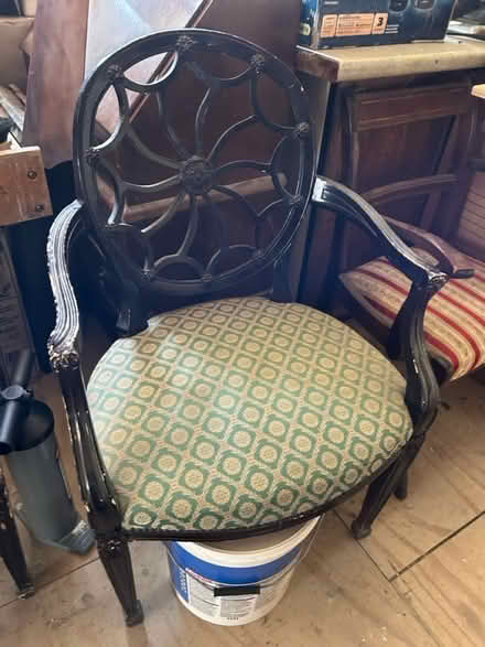 Photo of free 6 old/antique chairs project (Bowness) #3