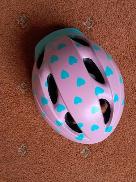 Photo of free Child's cycle helmet (Belper DE56) #2