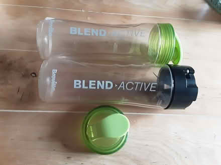 Photo of free Spare smoothy maker blade & bottles. (Kington HR5) #1