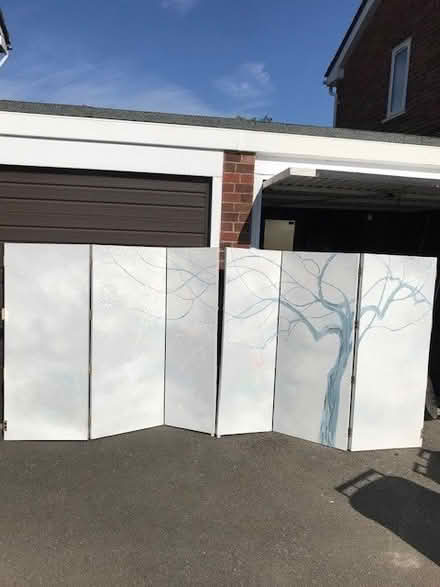 Photo of free Painted screen (Kidlington OX5) #1