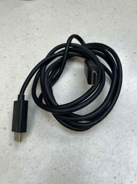 Photo of free HDMI lead (Hulme M16) #1