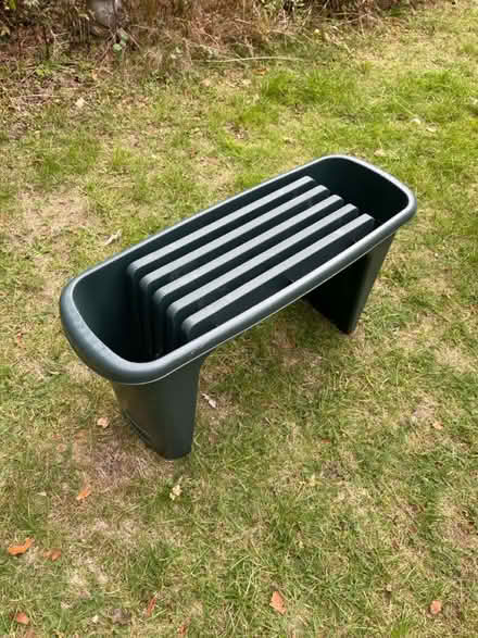 Photo of free Garden seat and kneeler (Chingford Mount, E4) #1