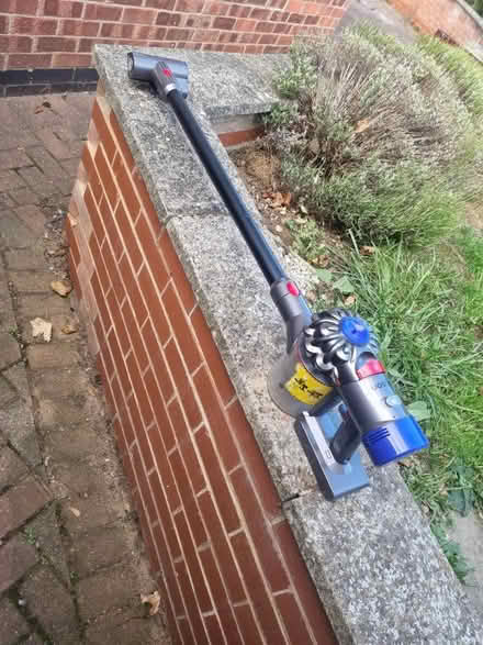 Photo of free Dyson vacuum cleaner (Leicester LE7) #1