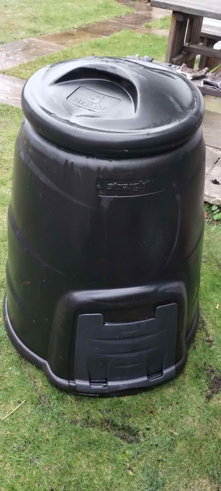 Photo of free Compost bin (Melton Park) #1