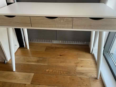 Photo of free Desk (islington N1) #2