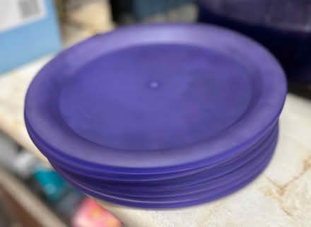 Photo of free A pile of purple plastic plates (Monks Hill CR2) #2