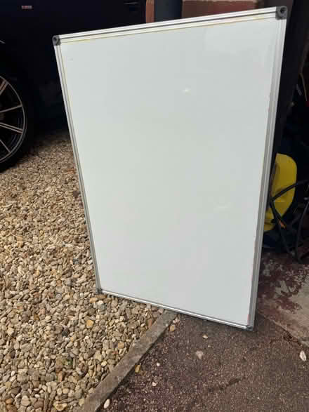 Photo of free Whiteboard 90cm x 60cm (North Abingdon OX14) #1