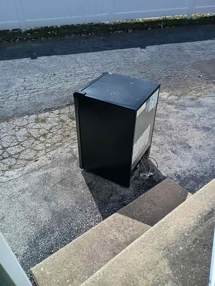Photo of free Mini refrigerator (Broomall PA) #1