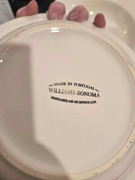 Photo of free White dishes (Camden parc) #2