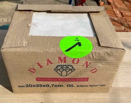 Photo of free Unused box of 20 tiles (Sutton SM1) #3