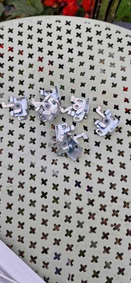 Photo of free White Recess Blinds + Brackets (Wimborne BH21) #3