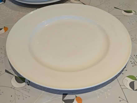Photo of free One large, three small plates (Upton Park E7) #2