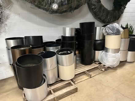Photo of free Plant containers (Oak Brook) #1