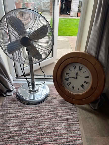 Photo of free Fan and clock (Carlisle area) #1