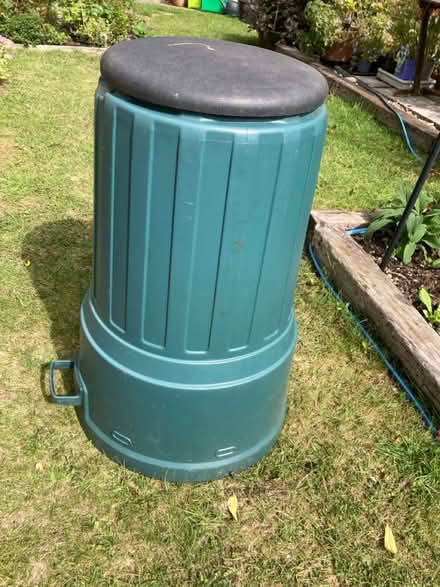 Photo of free Compost bin (Coseley WV14) #1