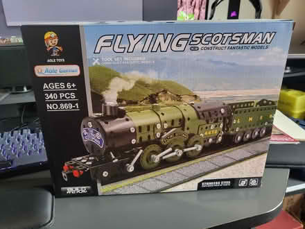 Photo of free Flying Scotsman Metal Train DIY Kit (Redhouse, Swindon, SN25) #1