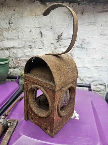 Photo of free Bullseye lantern (SY11) #2