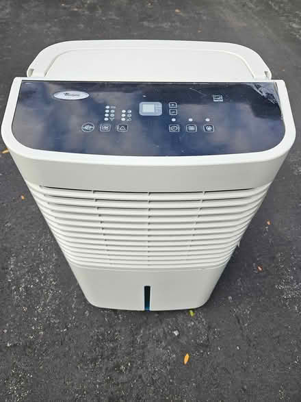 Photo of free Dehumidifier (Southern Nepean) #1